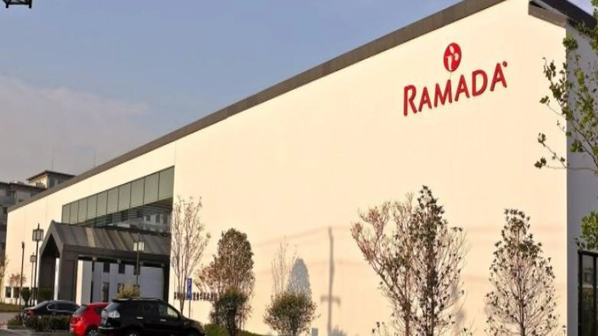 Ramada Suzhou Luzhi Hotel