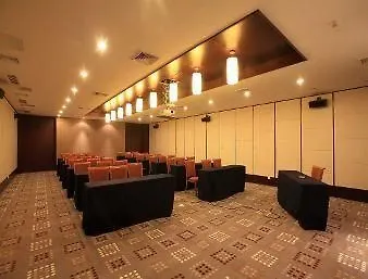 Ramada Suzhou Luzhi Hotel 4*, Suzhou (Jiangsu) China