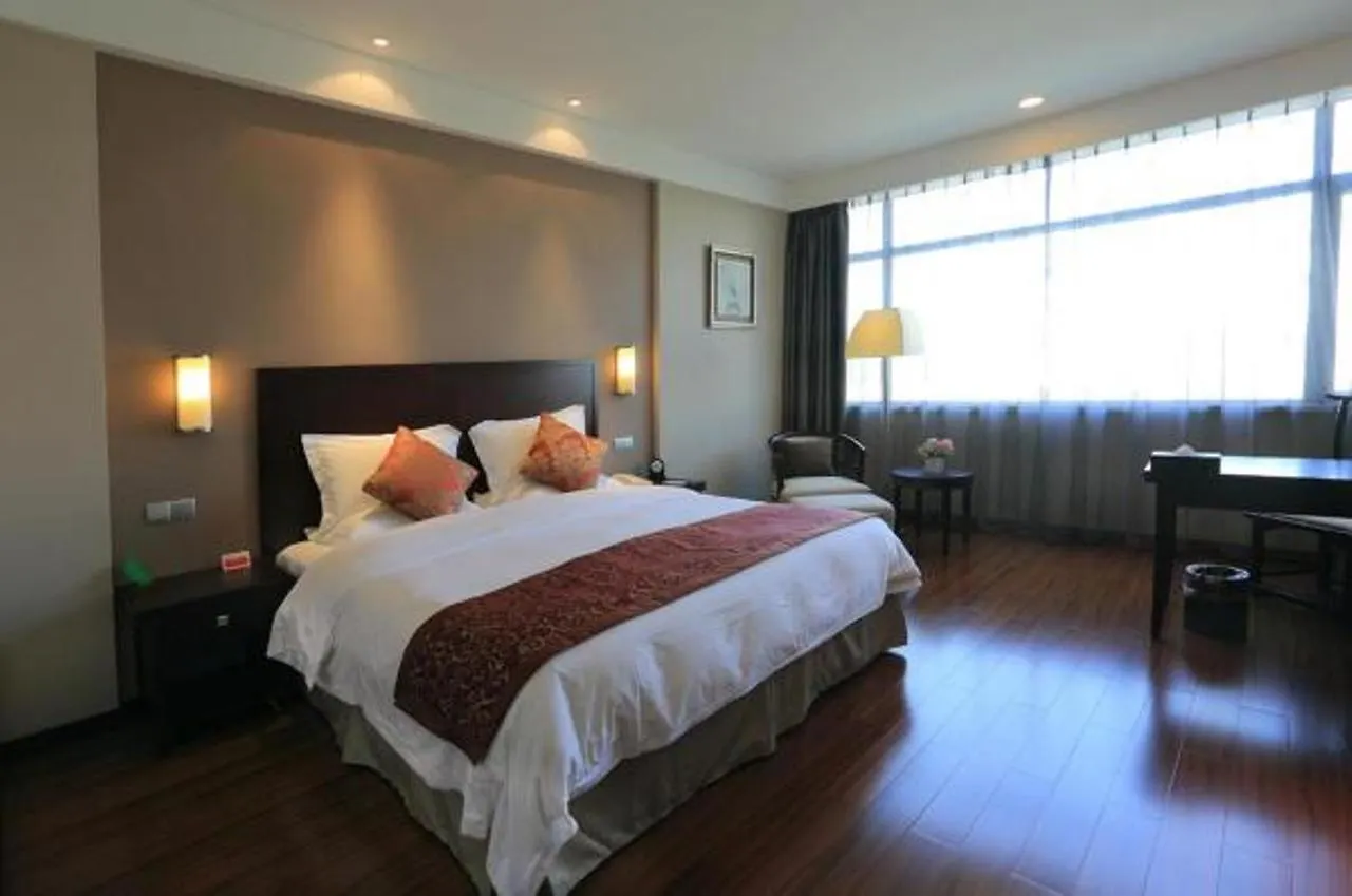 Ramada Suzhou Luzhi Hotel China