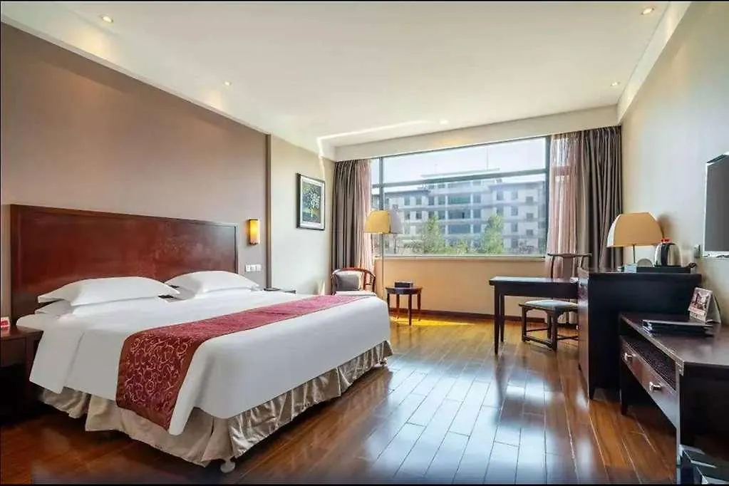 Hotel Ramada Suzhou Luzhi 4*, Suzhou (Jiangsu)