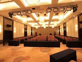 Hotel Ramada Suzhou Luzhi 4*, Suzhou (Jiangsu)